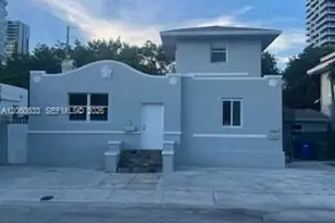 215 NE 27th St, Miami, FL 33137 - Photo 1