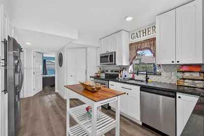 6187 Kendrick St, Jupiter, FL 33458 - Photo 1