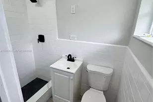 4715 SW 23rd St, Fort Lauderdale, FL 33317 - Photo 11