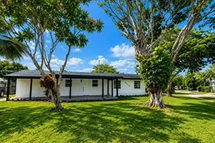 4715 SW 23rd St, Fort Lauderdale, FL 33317 - Photo 1