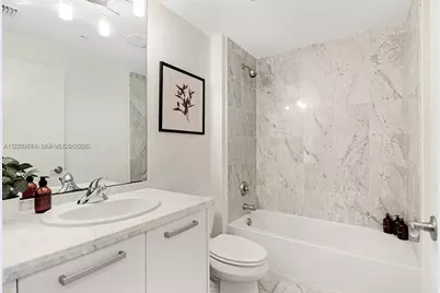 253 NE 2nd St #508, Miami, FL 33132 - Photo 19