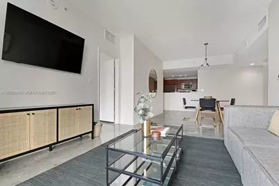 253 NE 2nd St #508, Miami, FL 33132 - Photo 3