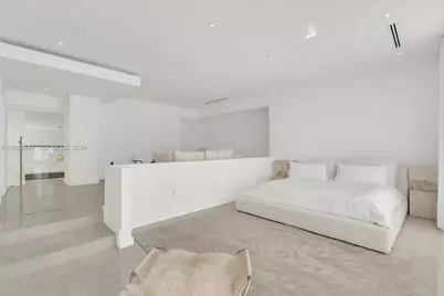 7830 Atlantic Way, Miami Beach, FL 33141 - Photo 17