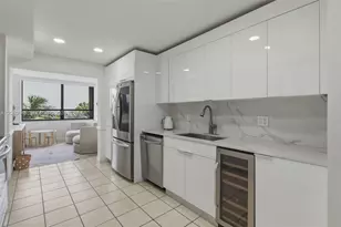 2 Grove Isle Dr, Miami, FL 33133 - Photo 7