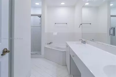 5622 NW 112th Ct, Doral, FL 33178 - Photo 31