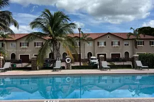 8885 SW 221st Terrace, Cutler Bay, FL 33190 - Photo 9