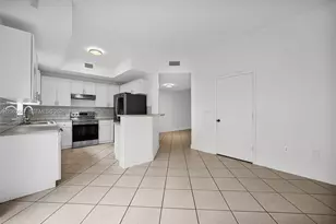 8885 SW 221st Terrace, Cutler Bay, FL 33190 - Photo 7