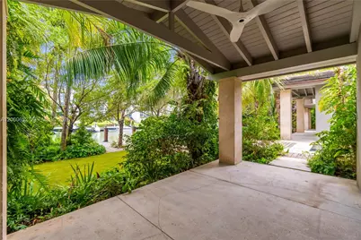 6840 Sunrise Pl, Coral Gables, FL 33133 - Photo 45