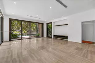 6840 Sunrise Pl, Coral Gables, FL 33133 - Photo 13