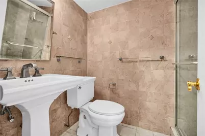 4011 N Meridian Ave #21, Miami Beach, FL 33140 - Photo 7