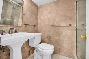 4011 N Meridian Ave, Miami Beach, FL 33140 - Photo 7
