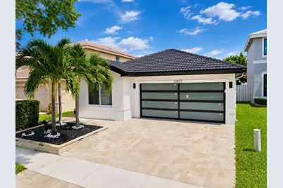 17677 SW 32nd St, Miramar, FL 33029 - Photo 1