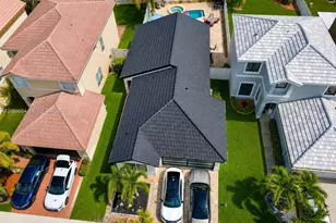 17677 SW 32nd St, Miramar, FL 33029 - Photo 5