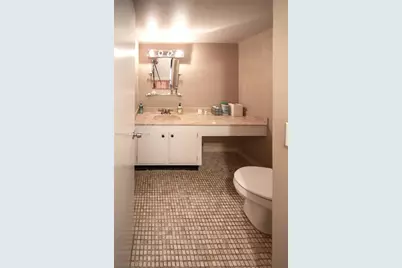 2500 Parkview Dr #517, Hallandale Beach, FL 33009 - Photo 31