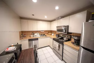 2500 Parkview Dr #517, Hallandale Beach, FL 33009 - Photo 21