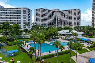 2500 Parkview Dr, Hallandale Beach, FL 33009 - Photo 15