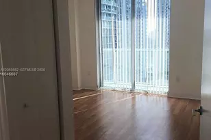 79 SW 12th St, Miami, FL 33131 - Photo 3