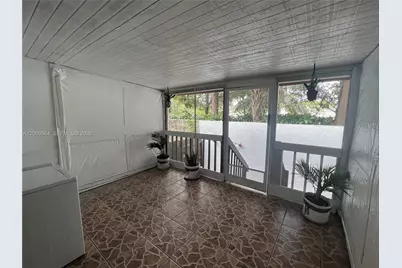 1901 NW S River Dr #35C, Miami, FL 33125 - Photo 9