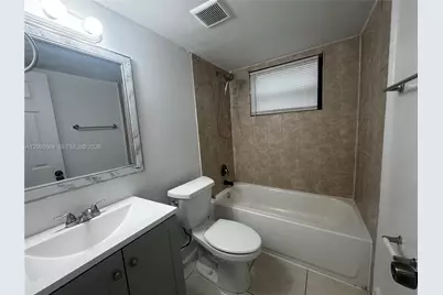 1530 NE 136th St #10, North Miami, FL 33161 - Photo 5