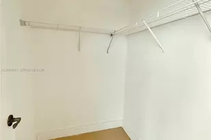 244 Biscayne Blvd, Miami, FL 33132 - Photo 9