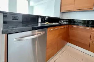 244 Biscayne Blvd, Miami, FL 33132 - Photo 15