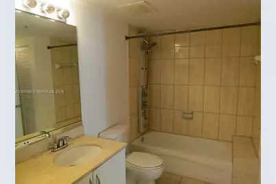 1750 N Bayshore Dr #2909, Miami, FL 33132 - Photo 9