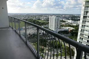 1750 N Bayshore Dr, Miami, FL 33132 - Photo 13