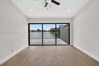 9575 NW 38th Pl, Sunrise, FL 33351 - Photo 3