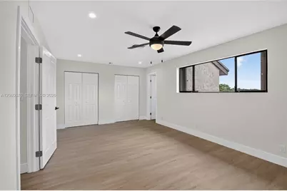 9575 NW 38th Pl, Sunrise, FL 33351 - Photo 17