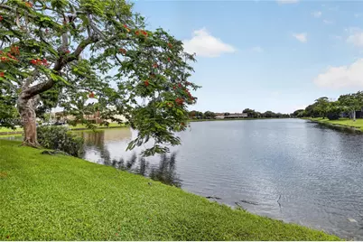 9575 NW 38th Pl, Sunrise, FL 33351 - Photo 3