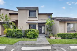 9575 NW 38th Pl, Sunrise, FL 33351 - Photo 5