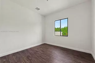 5889 SW 17th St, Miami, FL 33155 - Photo 31