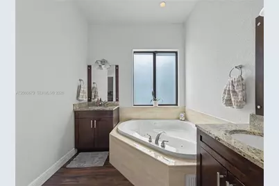 5889 SW 17th St, Miami, FL 33155 - Photo 23
