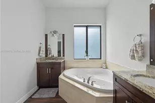 5889 SW 17th St, Miami, FL 33155 - Photo 23