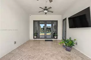 5889 SW 17th St, Miami, FL 33155 - Photo 35