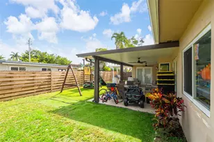 11311 NW 23rd St, Pembroke Pines, FL 33026 - Photo 27