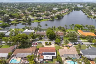 11311 NW 23rd St, Pembroke Pines, FL 33026 - Photo 33