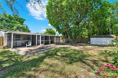 135 NW 121st St, North Miami, FL 33168 - Photo 25
