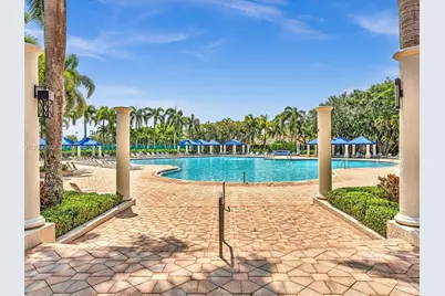 1208 NW 144th Ter, Pembroke Pines, FL 33028 - Photo 51