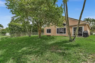 1208 NW 144th Terrace, Pembroke Pines, FL 33028 - Photo 21
