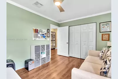 1208 NW 144th Ter, Pembroke Pines, FL 33028 - Photo 43
