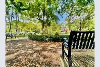 400 NE 86th St #400, El Portal, FL 33138 - Photo 43