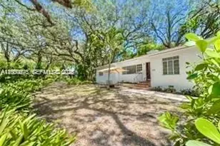 400 NE 86th St, El Portal, FL 33138 - Photo 3