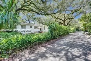400 NE 86th St, El Portal, FL 33138 - Photo 55