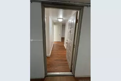 721 N Pine Island Rd #104, Plantation, FL 33324 - Photo 13