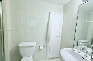 3140 S Ocean Dr, Hallandale Beach, FL 33009 - Photo 9