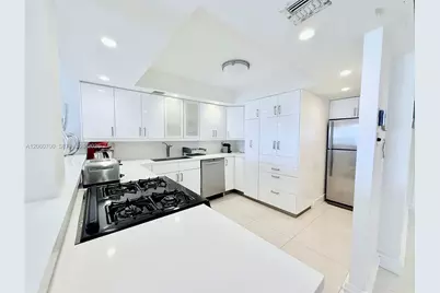 3140 S Ocean Dr #310, Hallandale Beach, FL 33009 - Photo 3