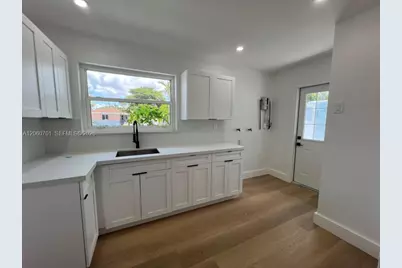 1239 SW 22nd Ave #1239, Miami, FL 33135 - Photo 9