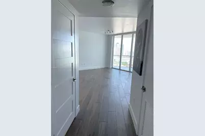 350 S Miami Ave #3713, Miami, FL 33130 - Photo 21
