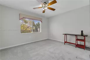 750 SW 138th Ave, Pembroke Pines, FL 33027 - Photo 21